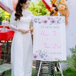 Cô dâu Hoài Tú trong tà áo dài cưới trắng tinh khôi