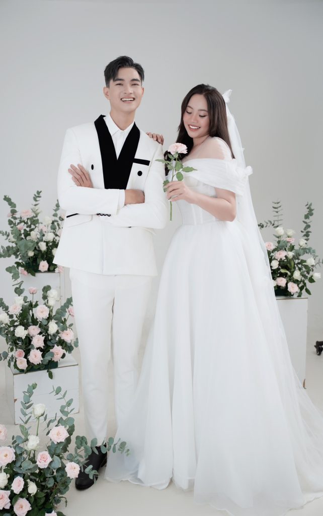 "The Blooming Love" Studio Concept 5 z5724479240744 98f3c8f553b5d186e718c102f048206a