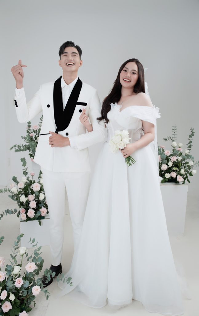 "The Blooming Love" Studio Concept 4 z5724479245375 43987642bc9444ab98ebe36b89ff9f97