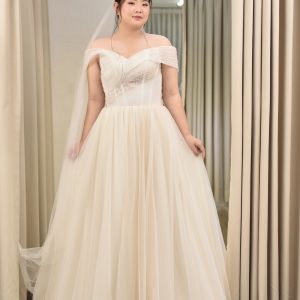 Váy cưới chào bàn bigsize kiểu vai trễ nữ tính